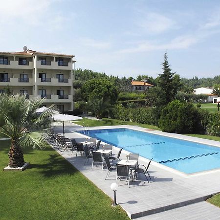 Hotel Azur Kryopigí Eksteriør bilde