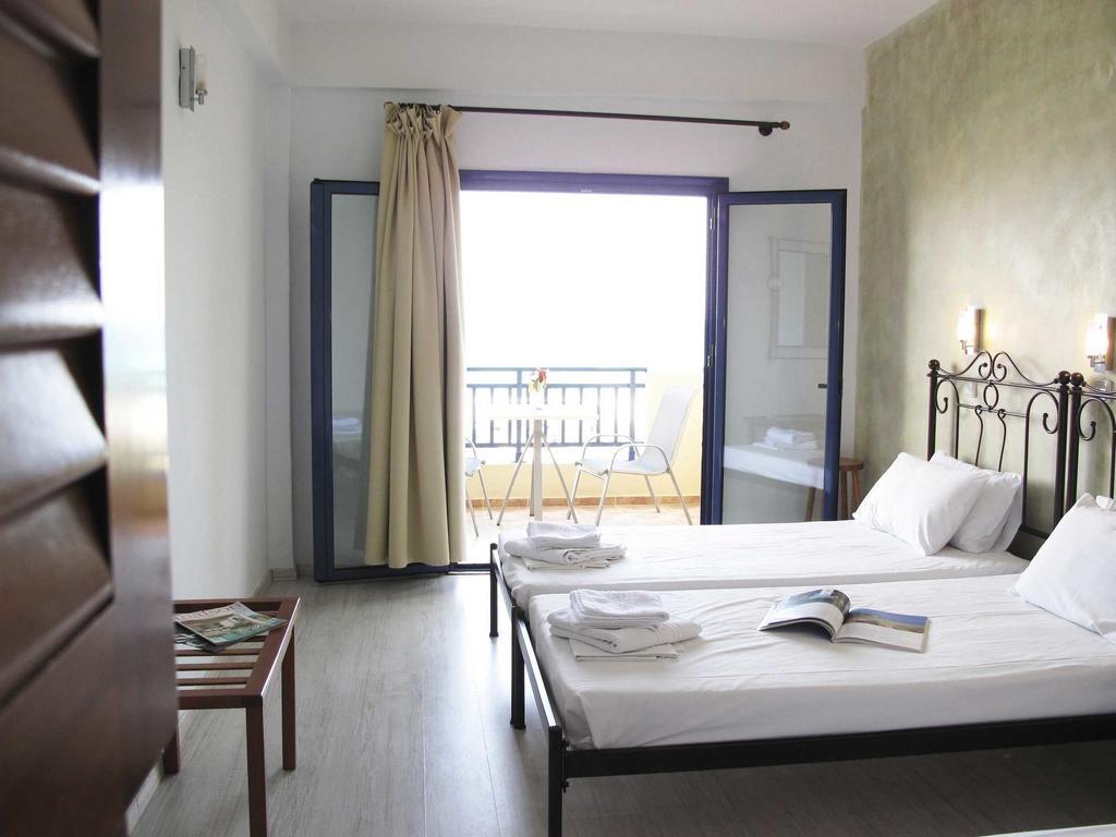 Hotel Azur Kryopigí Rom bilde