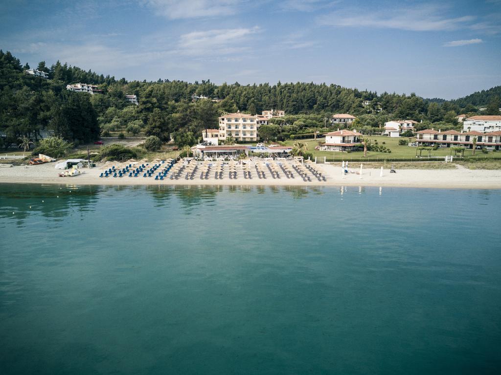 Hotel Azur Kryopigí Eksteriør bilde