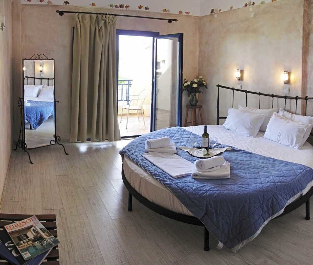 Hotel Azur Kryopigí Eksteriør bilde