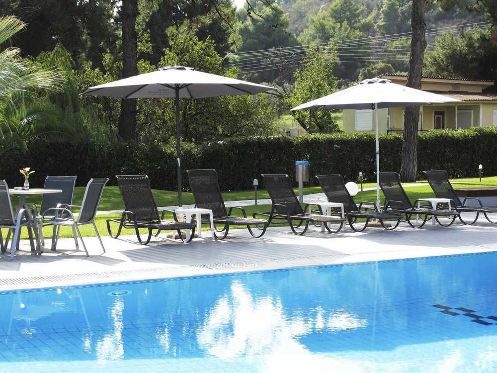 Hotel Azur Kryopigí Eksteriør bilde