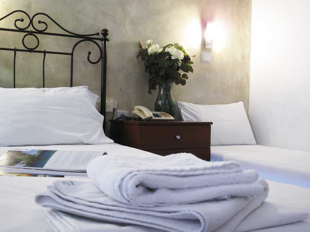 Hotel Azur Kryopigí Eksteriør bilde